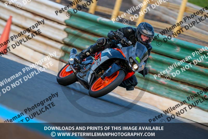 PJM Wedding Photography;enduro digital images;event digital images;eventdigitalimages;mallory park;mallory park photographs;mallory park trackday;mallory park trackday photographs;no limits trackdays;peter wileman photography;racing digital images;trackday digital images;trackday photos